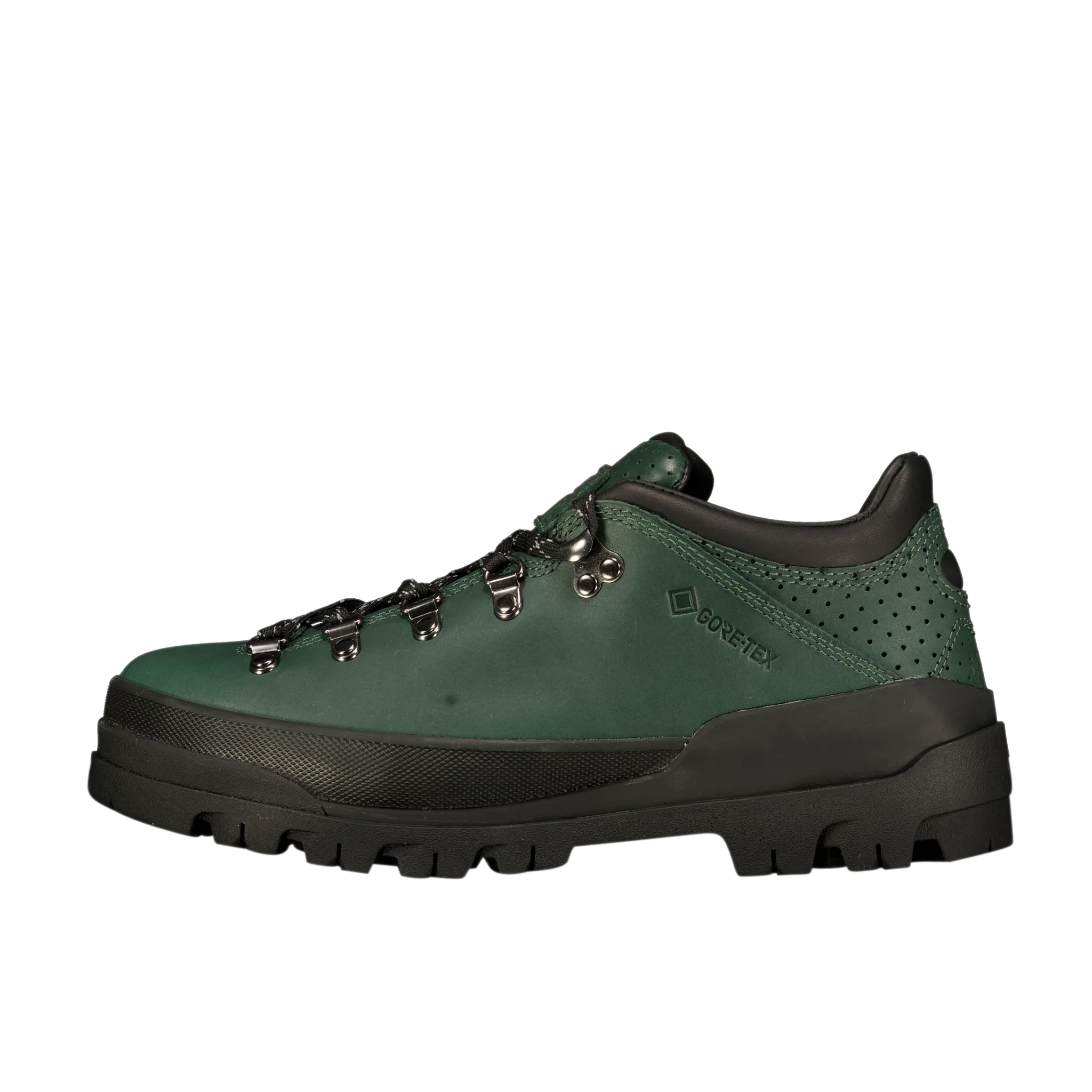World Hiker with GORE-TEX Membrane
